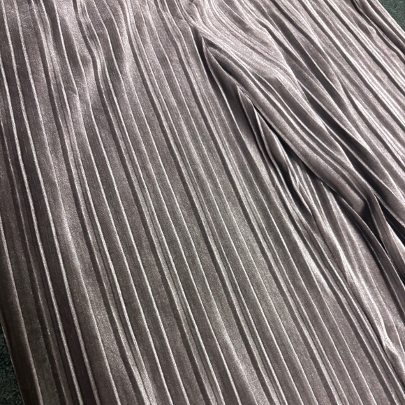 A New Day High-Rise Velour Pants - Picture 4 of 4